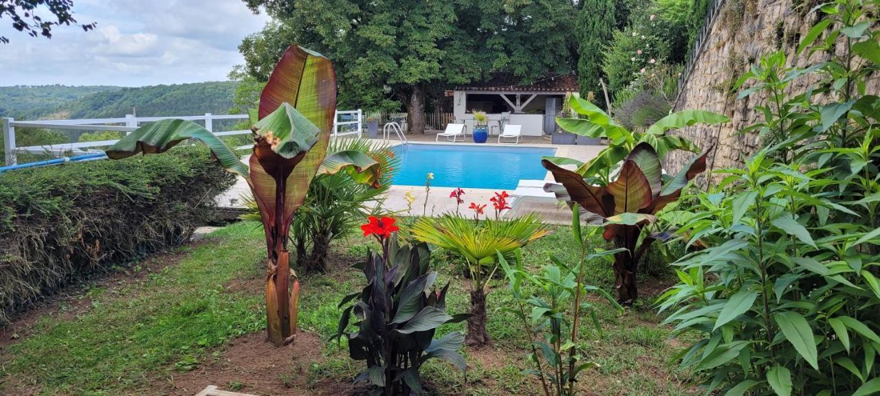 Le Clos Des Etoiles Le Bugue Bagian luar foto