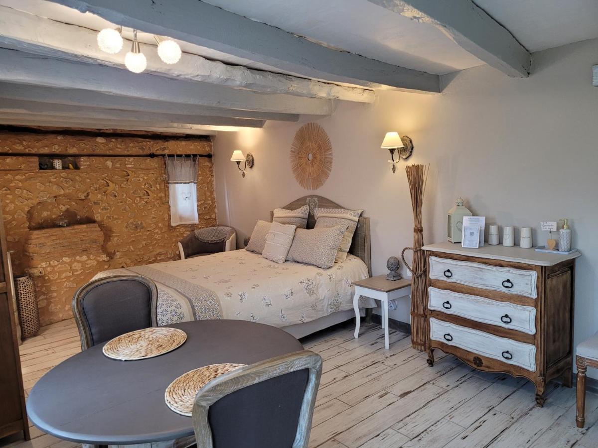 Le Clos Des Etoiles Le Bugue Bagian luar foto