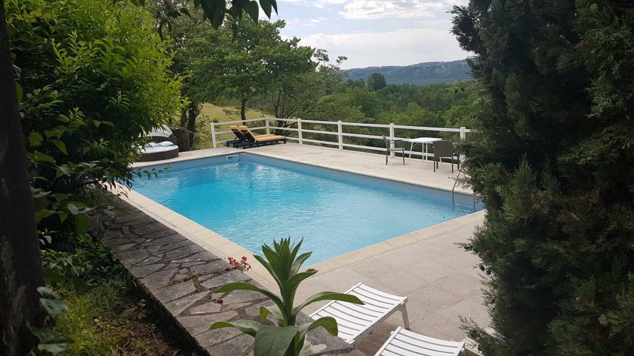 Le Clos Des Etoiles Le Bugue Bagian luar foto